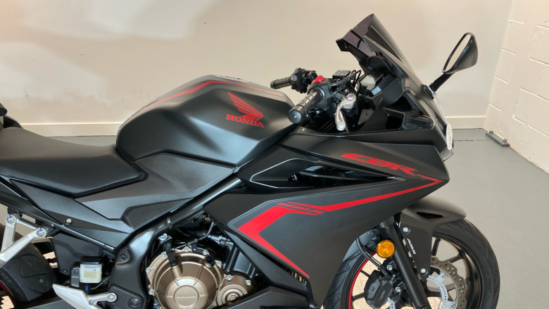 Honda CBR500RA (21MY)